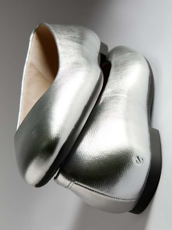 Балетки Margot 234323/4307927, серебряный ECCO купить по оптовым и розничным ценам