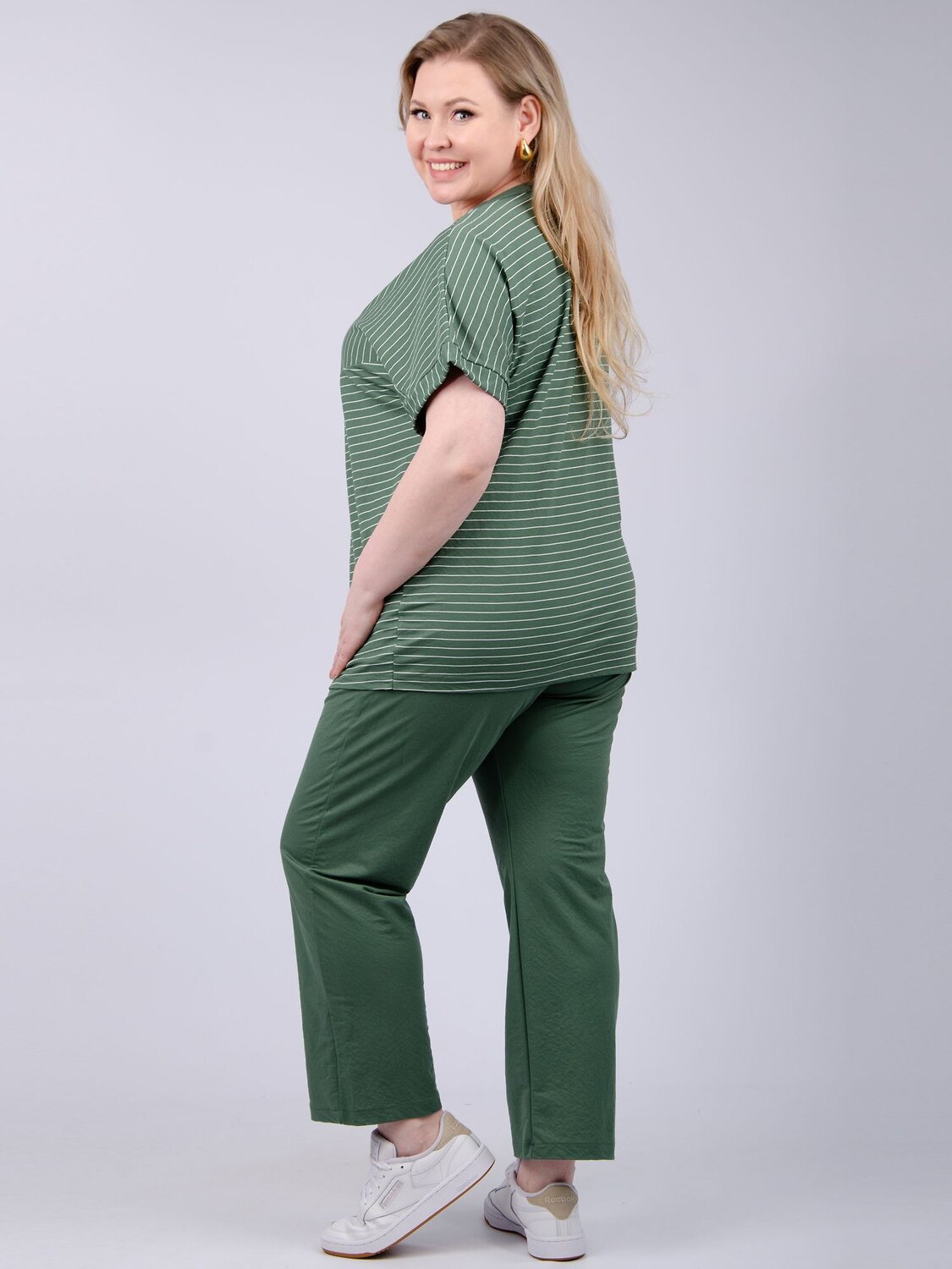 Костюм 9416(М)/526556 Malina купить по оптовым и розничным ценам