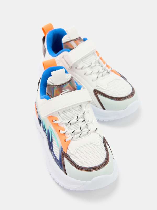 Детские кроссовки 721018-2/4608149, белый Kapika купить по оптовым и розничным ценам