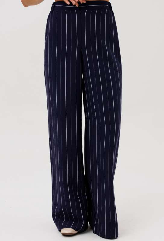 Брюки Gizart 35204 синий полоска GizArt купить по оптовым и розничным ценам