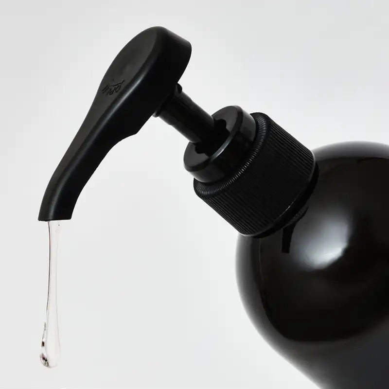 Гель парфюмированный для душа, черная вишня и сандаловое дерево / LAMONNET 750 мл LAMONNET купить по оптовым и розничным ценам