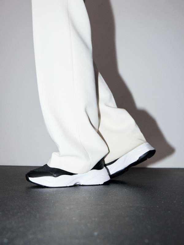 Женские кроссовки CASSIA 2.0 402676/4589057, черный PUMA купить по оптовым и розничным ценам