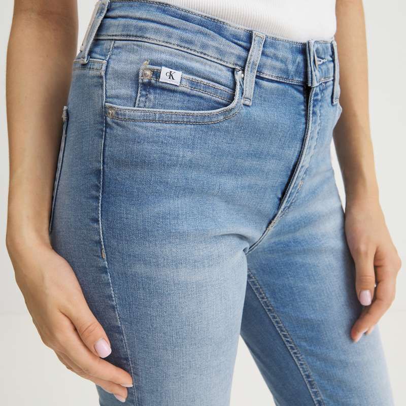 Женские джинсы скинни MID RISE SKINNY J20J221580/4213616, голубой CALVIN KLEIN JEANS купить по оптовым и розничным ценам