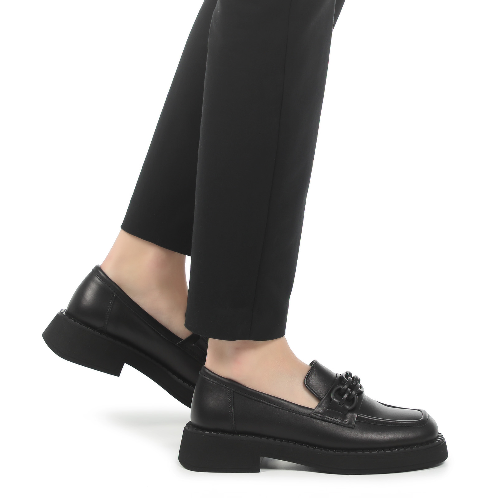 Женские лоферы 13-110932-R/4422089, черный LR LORETTINI купить по оптовым и розничным ценам