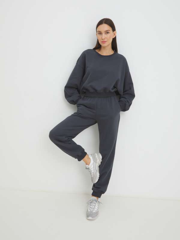 Женский костюм из утепленного футера (свитшот и брюки) SIMONA_EPE/4342349, темно-серый MAISON DAVID купить по оптовым и розничным ценам