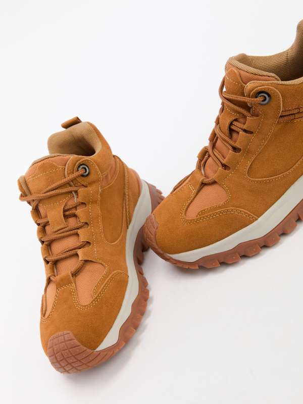 Женские высокие кроссовки HC8533X-1/4277807, светло-коричневый TENDANCE купить по оптовым и розничным ценам