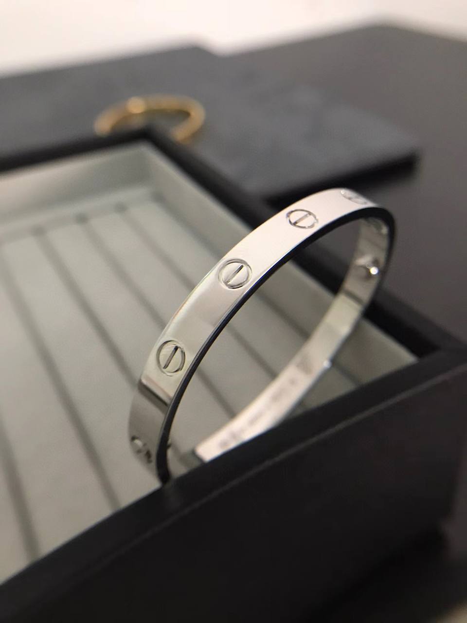 Браслет LOVE PREM-081